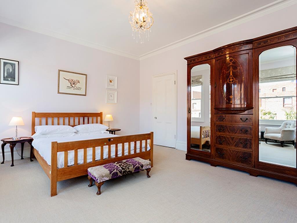 Hotel Vive Unique House Colet Gardens- West Kensington Londra